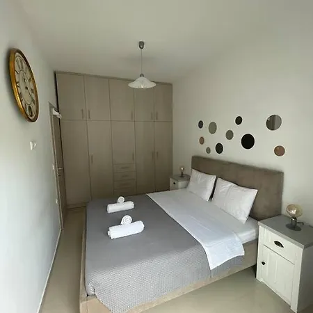 公寓 The Cosy Nest -Breakfast Included & Car Rental Available Rhodes City