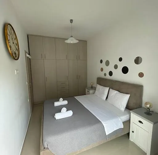 Lejlighed The Cosy Nest -breakfast Included & Car Available Rhodes City