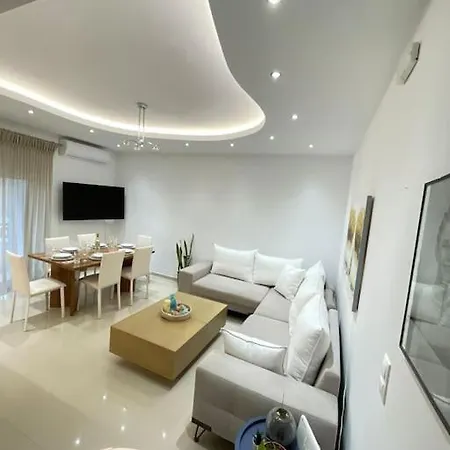 The Cosy Nest - Breakfast Lncluded Rhodes City