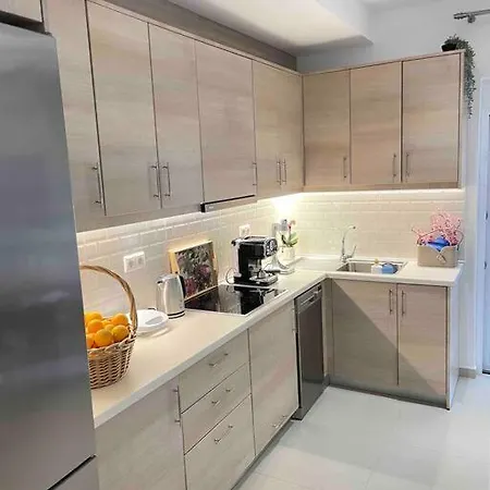 The Cosy Nest -breakfast Included & Car Available Родос